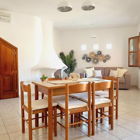 Casa Mara Villa Cala Liberotto Eksteriør billede