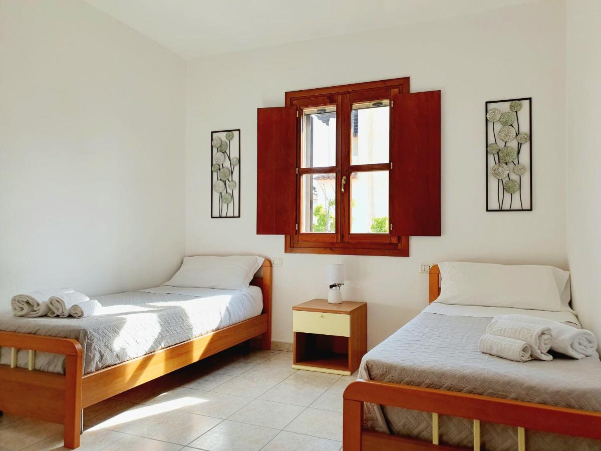 Casa Mara Villa Cala Liberotto Eksteriør billede