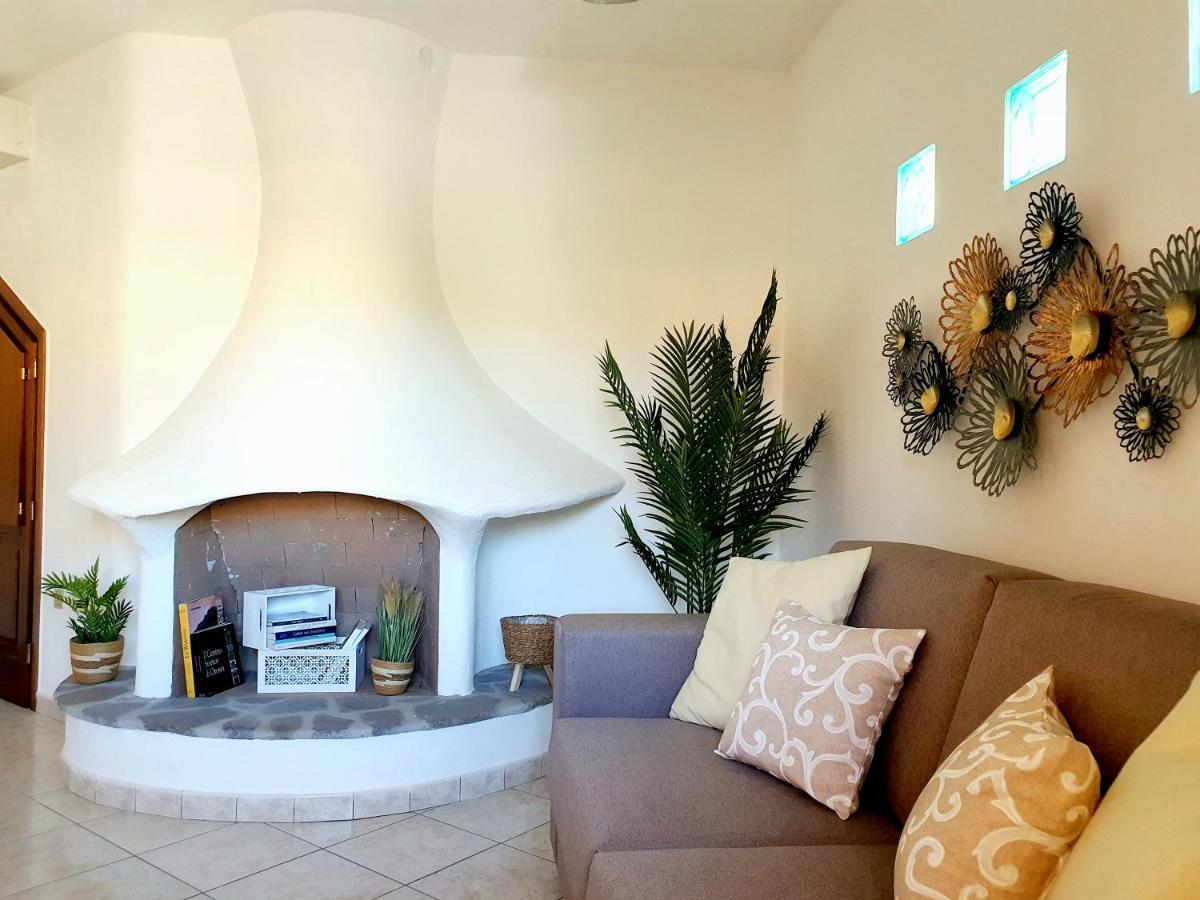 Casa Mara Villa Cala Liberotto Eksteriør billede