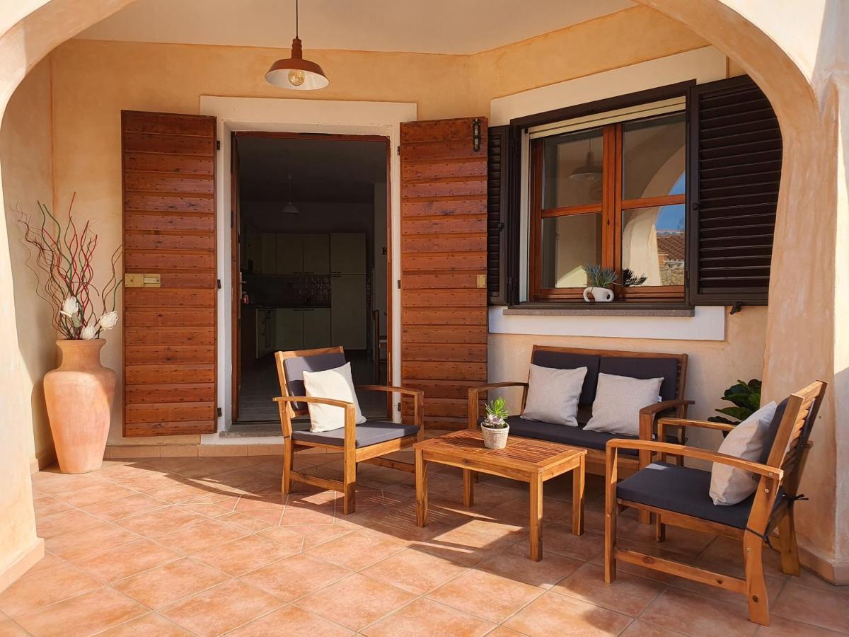 Casa Mara Villa Cala Liberotto Eksteriør billede